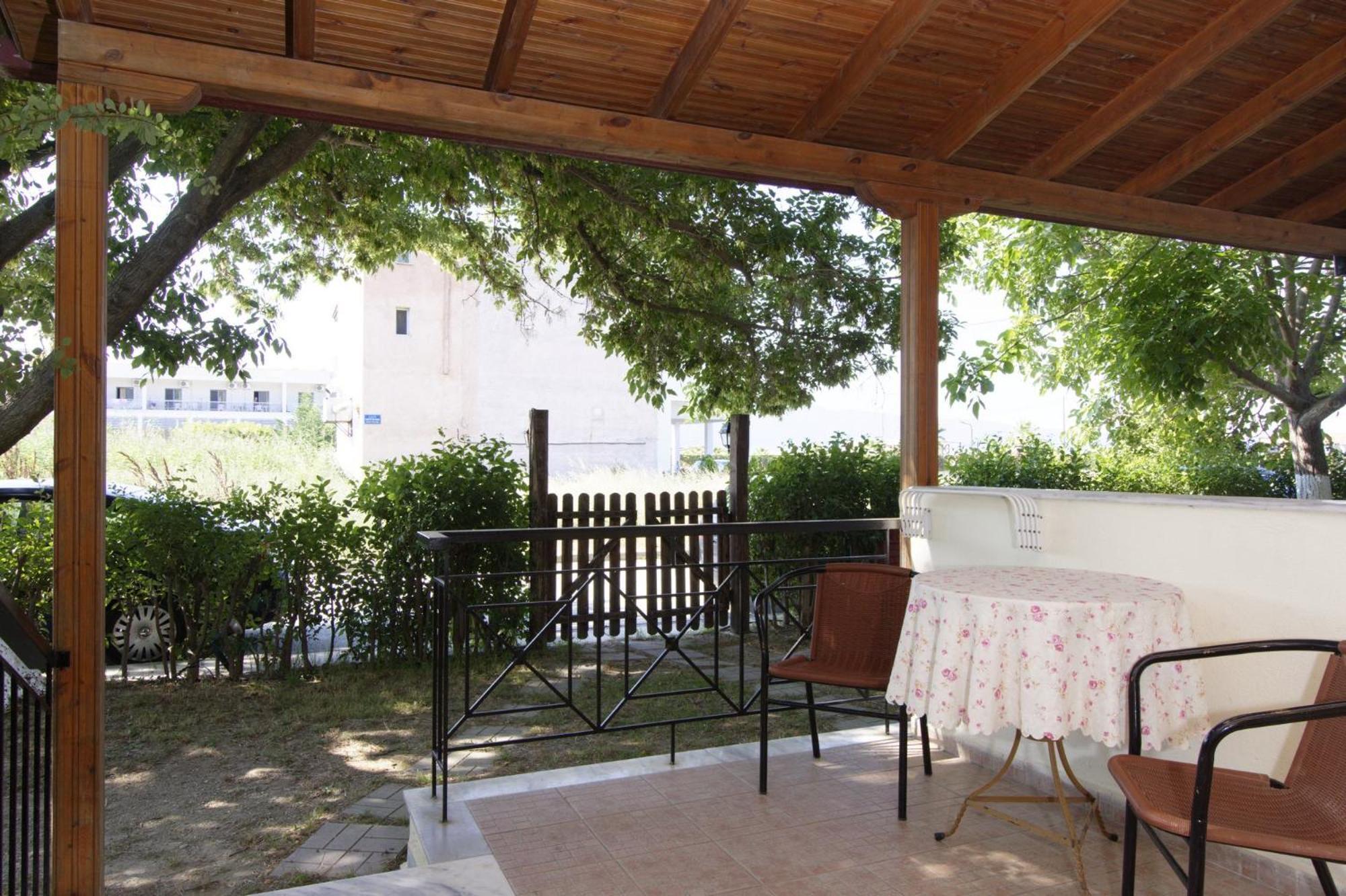 Lotos Apartments Stavros  Buitenkant foto