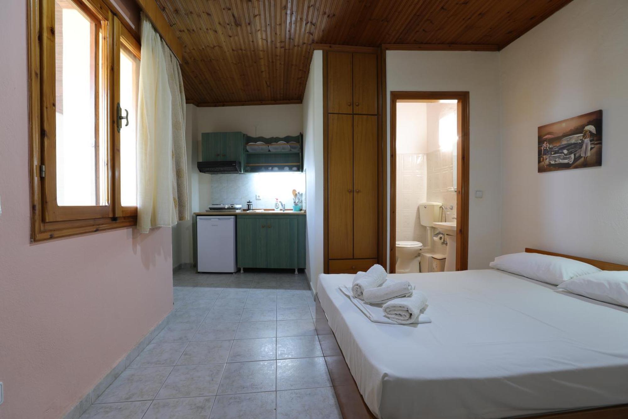 Lotos Apartments Stavros  Kamer foto